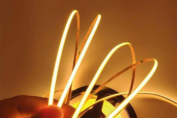 COB灯带是什么以及对比LED灯带的优势？
